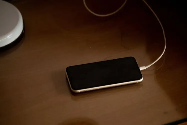 جوالات تدعم الشحن السريع